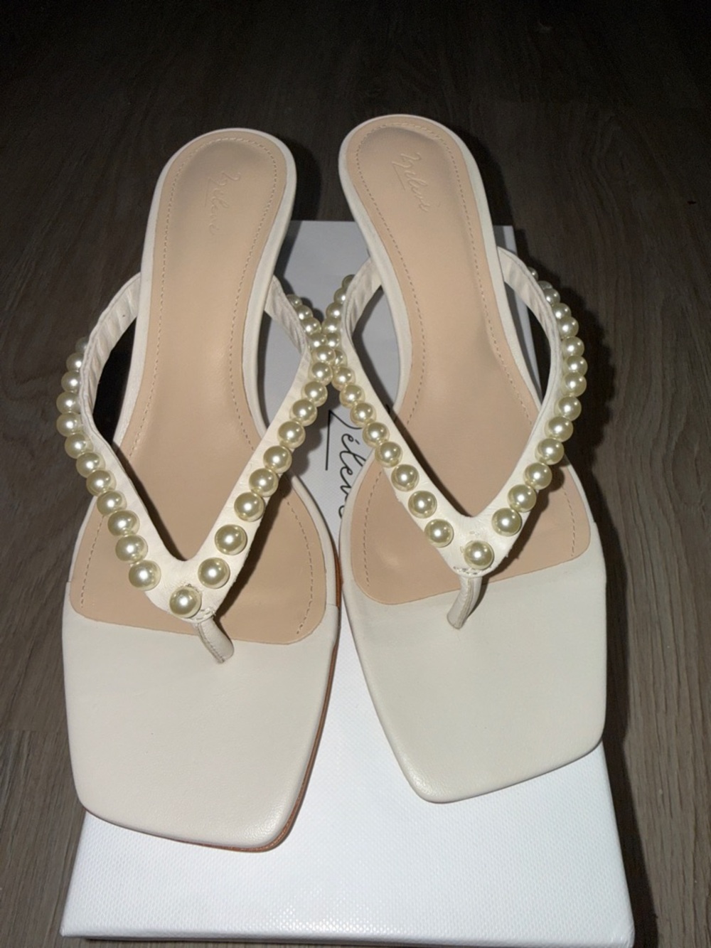 22élevé 50MM Imitation Pearl-Embellished Leather Sandals